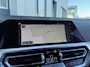 BMW 3-Serie 320e Business Edition Plus | Leder | Digital cockpit | Carplay | Navigatie | Stuur/Stoelverwaring | LED | DAB | Sensoren