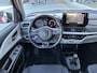 Suzuki Swift 1.2 Comfort Smart Hybrid **NIEUWE AUTO/ BURNIG RED & BLACK/ DIRECT LEVERBAAR**