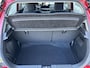 Suzuki Swift 1.2 Comfort Smart Hybrid **NIEUWE AUTO/ BURNIG RED & BLACK/ DIRECT LEVERBAAR**