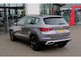 SEAT Ateca 1.5 TSI Style Business Intense 150PK / 110kW DSG, Full LED koplampen, keyless start & entry, achteruitrijcamera (Rear View), parkeersensoren voor en achter (PDC), Apple Carplay & Android Auto, DAB+, draadloze telefoonlader, navigatie, digital cockpit, adaptieve cruise control (ACC), parkeerassistent (Park Assist), 2-zone climatronic, 19" LMV, elektrisch verstel-, verwarm- en inklapbare buitenspiegels, multifunctioneel lederen stuurwiel, licht- en regensensor etc.