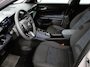 Alfa Romeo Junior Elettrica Automaat 156PK Adaptieve Cruise Control LMV 18 inch Full Led Matrix Parkeer sensoren Navigatie Apple Carplay / Android auto  Climate Control