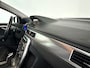 Volvo V70 1.6 T4 Momentum | Park assist | Stoelverwarming | Cruise control | Navigatie