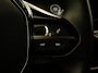 Peugeot e-208 EV Allure Pack 50 kWh - ORIGINEEL NEDERLANDSE AUTO - AIRCO (AUTOMATISCH) - ACHTERUITRIJCAMERA - KEYLESS ENTRY/START - APPLE CARPLAY/ANDROID AUTO - CRUISE CONTROL - PARKEERSENSOREN ACHTER - DEELS LEDEREN BEKLEDING
