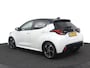 Toyota Yaris 1.5 Hybrid 130 Launch Edition | Stoel en stuurverwarming | Leder-stof bekleding | Parkeersensoren |