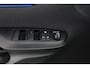 Toyota Yaris 1.5 Hybrid 130 Launch Edition | Stoel en stuurverwarming | Leder-stof bekleding | Parkeersensoren |