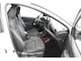 Toyota Yaris 1.5 Hybrid 130 Launch Edition | Stoel en stuurverwarming | Leder-stof bekleding | Parkeersensoren |