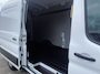 Ford Transit 350 2.0 TDCI L4H3 Trend RWD 130PK Navigatie | Trekhaak | All Seasonbanden |