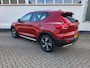 Volvo XC40 1.5 T3 Momentum Pro | Parkeersensoren | LED Koplampen | Lichtmetalen Velgen 19 inch | Cruise Control | High Performance Audio | Navigatie