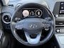 Hyundai Kona Electric Comfort 39 kWh / SOH 100% / Fabrieksgarantie t/m 04-2028 / Dealer Onderhouden / Stoelverwarming / Apple Carplay/Android Auto / Achteruitrijcamera / 1-fase /
