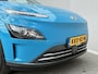Hyundai Kona Electric Comfort 39 kWh / SOH 100% / Fabrieksgarantie t/m 04-2028 / Dealer Onderhouden / Stoelverwarming / Apple Carplay/Android Auto / Achteruitrijcamera / 1-fase /