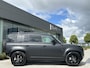 Land Rover Defender 110 P300e AWD 110 X-Dynamic HSE | Matzwarte protective film | 6-persoons | Elektr. trekhaak tot 3.000kg |