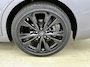Lexus ES 300h F Sport Line | Mark Levinson | Schuif/Kanteldak | Head-up Display | Dodehoek detectie | 360 Camera | Stoel+stuurverwarming | Sportstoelen | 19" Velgen | Apple Carplay & Android Auto |