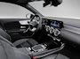 Mercedes-Benz A-klasse 250 e Business Solution AMG | AMG Plus Pakket | Night Pakket | Panoramadak | 360° Camera | Dodehoekassistent | Head-up Display | Advanced Sound System | MULTIBEAM LED Koplampen | Elektrisch Verstelbare Stoelen + Memory | Stoelverwarming | Sfeerverlichting | Apple CarPlay | Android Auto | Elektrisch Inklapbare Buitenspiegels | Parkeersensoren