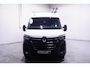 Renault Master 2.3 dCi 150 pk L2H2 Imperiaal met Trap, Trekhaak Airco, Camera, Cruise Control, Laadruimte Pakket, 3-Zits