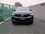 Volvo XC40 Single Motor Extended Range Plus 82 kWh Adaptieve Cruise / Stoel + Stuurverwarming / Trekhaak / Parkeersensoren- Camera achter / 19'' / All-Season banden / Carplay / Android Auto /