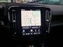 Volvo XC40 Single Motor Extended Range Plus 82 kWh Adaptieve Cruise / Stoel + Stuurverwarming / Trekhaak / Parkeersensoren- Camera achter / 19'' / All-Season banden / Carplay / Android Auto /