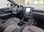 Volvo XC40 Single Motor Extended Range Plus 82 kWh Adaptieve Cruise / Stoel + Stuurverwarming / Trekhaak / Parkeersensoren- Camera achter / 19'' / All-Season banden / Carplay / Android Auto /