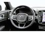 Volvo XC40 Single Motor Extended Range Plus 82 kWh Adaptieve Cruise / Stoel + Stuurverwarming / Trekhaak / Parkeersensoren- Camera achter / 19'' / All-Season banden / Carplay / Android Auto /