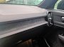 Volvo XC40 Single Motor Extended Range Plus 82 kWh Adaptieve Cruise / Stoel + Stuurverwarming / Trekhaak / Parkeersensoren- Camera achter / 19'' / All-Season banden / Carplay / Android Auto /