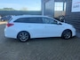 Toyota Auris Touring Sports 1.8 Hybrid Lease+
