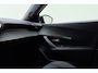 Peugeot e-2008 EV Allure 50 kWh | 100% SOH! l Apple Carplay/Android Auto l Bluetooth l DAB l Cruise Control l Climate Control l Navigatie l Lichtmetalen Velgen l PDC Achter