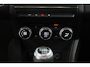 Renault Captur TCe 90 Intens | Navigatie | Camera | Parkeersensoren voor + achter | Apple Carplay