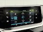 Peugeot e-2008 EV Active Pack 50 kWh | SOH 93,2 % | CarPlay | Parkeersensoren | Cruise control |
