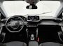 Peugeot e-2008 EV Active Pack 50 kWh | SOH 93,2 % | CarPlay | Parkeersensoren | Cruise control |
