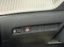 Peugeot e-2008 EV Active Pack 50 kWh | SOH 93,2 % | CarPlay | Parkeersensoren | Cruise control |