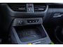 Ford Transit Courier E-Transit Limited 44 kWh | Trekhaak | Camera | Adap.cruise | Apple Carplay/Android Auto | Stoel+stuur verwarming | Dodehoekdetectie | Achteruitrijcamera | Apple Carplay/Android Auto|telefoonintegratie premium | Cruise control adaptief met Stop&Go en stuurhulp