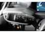 Ford Tourneo Custom 340 Titanium 65 kWh 8-Persoons | Camera | Stoel-/Stuurverwarming | Climate | Cruise | Keyless entry en start | Navigatie