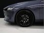 Mazda 3 2.0 e-SkyActiv-G M Hybrid 122 Comfort met Bose [APAPTIVE CRUISE CONTROL, APPLE CARPLAY, ANDROID, BOSE SOUND SYSTEM, MEMORY SEATS, STOELVERWARMING STUUR VERWARMING, CAMERA, PDC V+A, BLUETOOTH, LEDER, LED, ELEKTRISCHE ACHTERKLEP, NAVIGATIE,