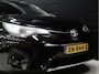 Toyota Avensis Touring Sports 1.8 VVT-i SkyView Edition [STOELVERWARMING, CAMERA, CRUISE CONTROL, CLIMATE CONTROL, BLUETOOTH, START STOP SYSTEEM, MULTIFUNCTIONEEL STUURWIEL, LED, NAVIGATIE, NIEUWSTAAT]