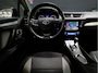 Toyota Avensis Touring Sports 1.8 VVT-i SkyView Edition [STOELVERWARMING, CAMERA, CRUISE CONTROL, CLIMATE CONTROL, BLUETOOTH, START STOP SYSTEEM, MULTIFUNCTIONEEL STUURWIEL, LED, NAVIGATIE, NIEUWSTAAT]