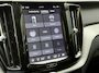 Volvo XC60 2.0 T6 Plug-in hybrid AWD Long range 350pk | SOH 98% | Ultimate bright | Panoramadak | Lederen bekleding | Stoel&stuurverwarming | Achterbank verwarmd | Pilot assist | Camera | Dodehoekdetectie | Memory | Full-LED | DAB | Keyless | Apple CarPlay | Elektrische achterklep | Volledig dealeronderhouden