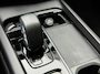 Volvo XC60 2.0 T6 Plug-in hybrid AWD Long range 350pk | SOH 98% | Ultimate bright | Panoramadak | Lederen bekleding | Stoel&stuurverwarming | Achterbank verwarmd | Pilot assist | Camera | Dodehoekdetectie | Memory | Full-LED | DAB | Keyless | Apple CarPlay | Elektrische achterklep | Volledig dealeronderhouden