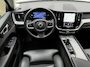 Volvo XC60 2.0 T6 Plug-in hybrid AWD Long range 350pk | SOH 98% | Ultimate bright | Panoramadak | Lederen bekleding | Stoel&stuurverwarming | Achterbank verwarmd | Pilot assist | Camera | Dodehoekdetectie | Memory | Full-LED | DAB | Keyless | Apple CarPlay | Elektrische achterklep | Volledig dealeronderhouden