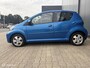 Toyota Aygo 1.0-12V Dynamic Blue 5-drs Airco Nieuwe Apk