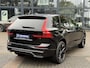 Volvo XC60 2.0 T6 Plug-in hybrid AWD Plus Black Edition SOH 100% | HARMAN KARDON| PANO| CAMERA | STOEL + STUURVERWARMING| PILOT ASSIST| MEMORY STOELEN| ACHTERBANK VERWARMD|