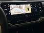 Jeep Compass First Edition 74 kWh | VOORRAAD VOORDEEL TOT € 4.000,- + GRATIS SCHUIFDAK! T.W.V. € 1.100,- | Camera 360 | Parkeersensoren voor en achter | Premium pack | Convience pack | Warmtepomp | 2 + 6 Speciale Garantie |
