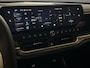 Jeep Compass First Edition 74 kWh | VOORRAAD VOORDEEL TOT € 4.000,- + GRATIS SCHUIFDAK! T.W.V. € 1.100,- | Camera 360 | Parkeersensoren voor en achter | Premium pack | Convience pack | Warmtepomp | 2 + 6 Speciale Garantie |