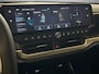 Jeep Compass First Edition 74 kWh | VOORRAAD VOORDEEL TOT € 4.000,- + GRATIS SCHUIFDAK! T.W.V. € 1.100,- | Camera 360 | Parkeersensoren voor en achter | Premium pack | Convience pack | Warmtepomp | 2 + 6 Speciale Garantie |