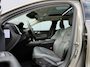 Volvo V60 T6 Twin Engine AWD Momentum Pro | Panoramadak | Harman Kardon | Head up Display | Lederen bekleding | Adaptieve Cruise Control | BLIS dodehoekdetectie | 360 graden camera