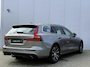 Volvo V60 T6 Twin Engine AWD Momentum Pro | Panoramadak | Harman Kardon | Head up Display | Lederen bekleding | Adaptieve Cruise Control | BLIS dodehoekdetectie | 360 graden camera
