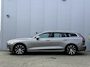 Volvo V60 T6 Twin Engine AWD Momentum Pro | Panoramadak | Harman Kardon | Head up Display | Lederen bekleding | Adaptieve Cruise Control | BLIS dodehoekdetectie | 360 graden camera