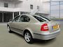 Skoda Octavia 1.6 FSI Elegance PSENSOR CRUISE 2 X SLEUTELS