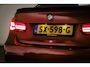 BMW 3-Serie 320i Executive | LEDER | STOELVERWARMING | DAB | APPLE | CAMERA | 19"