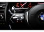 BMW 3-Serie 320i Executive | LEDER | STOELVERWARMING | DAB | APPLE | CAMERA | 19"