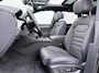 Volkswagen Touareg 3.0 TSI eHybrid 4MOTION R | Pano Dak | Luchtvering | Nachtzicht | Soft Close | 360 Camera | Head-up Display | Dynaudio | Trekhaak | Elek. Achterklep | Elek. Stoelen | Stuur-/Stoelverwarming V+A | 22'' |