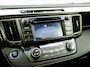 Toyota RAV4 2.0 Executive Business 4WD 152Pk Automaat (NAVIGATIE, CLIMATE, GETINT GLAS, CAMERA, LEDER, ELEK SPORTSTOELEN, STOELVERWARMING, CRUISE, NIEUWSTAAT)